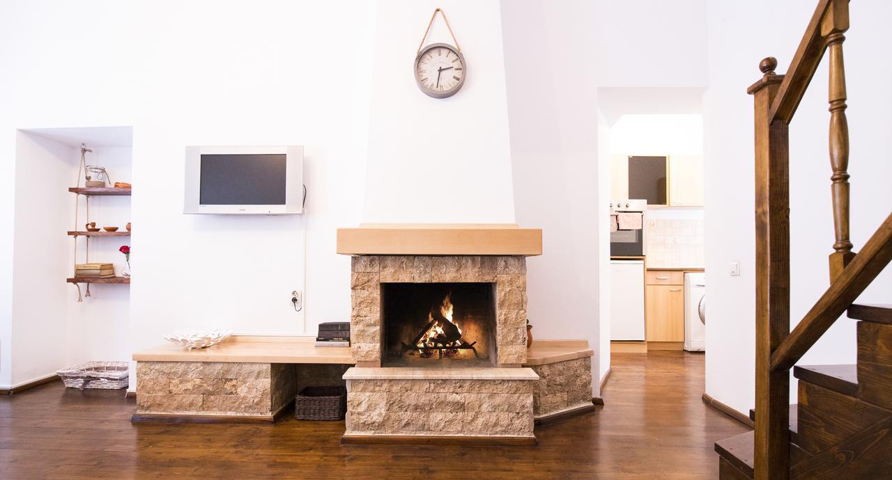 Charming Fireplace Apartament *